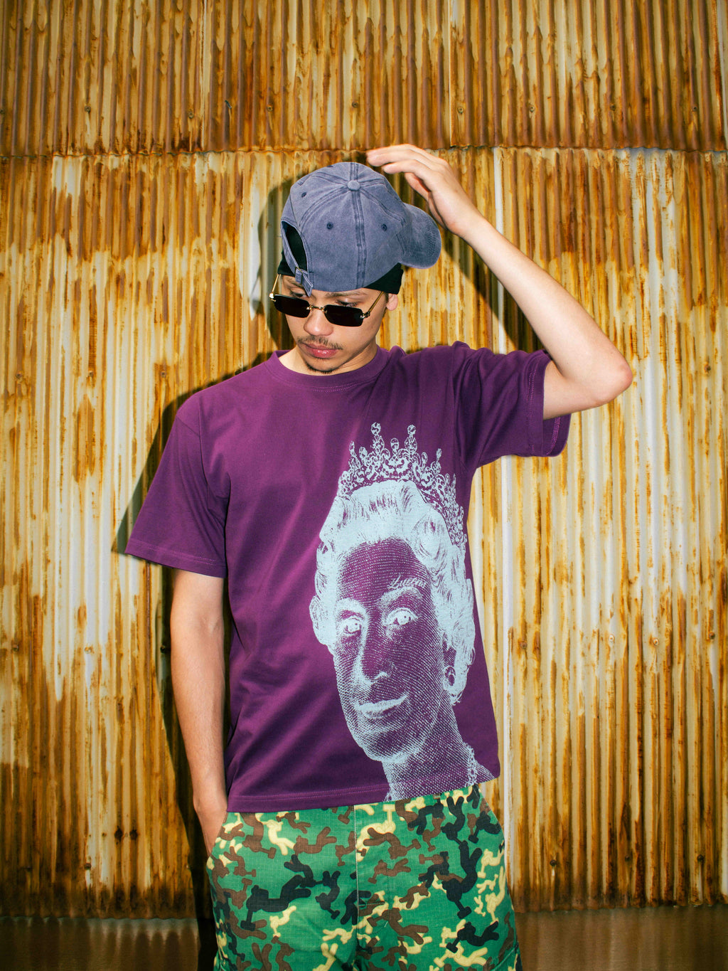 Queen tee